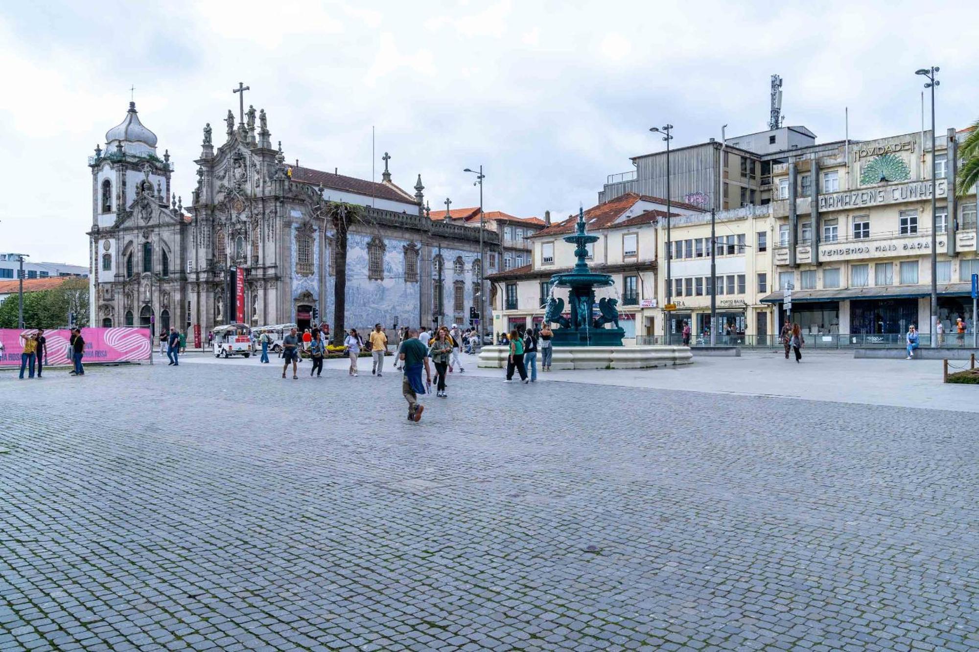 Limehome Porto Rua Das Oliveiras Buitenkant foto