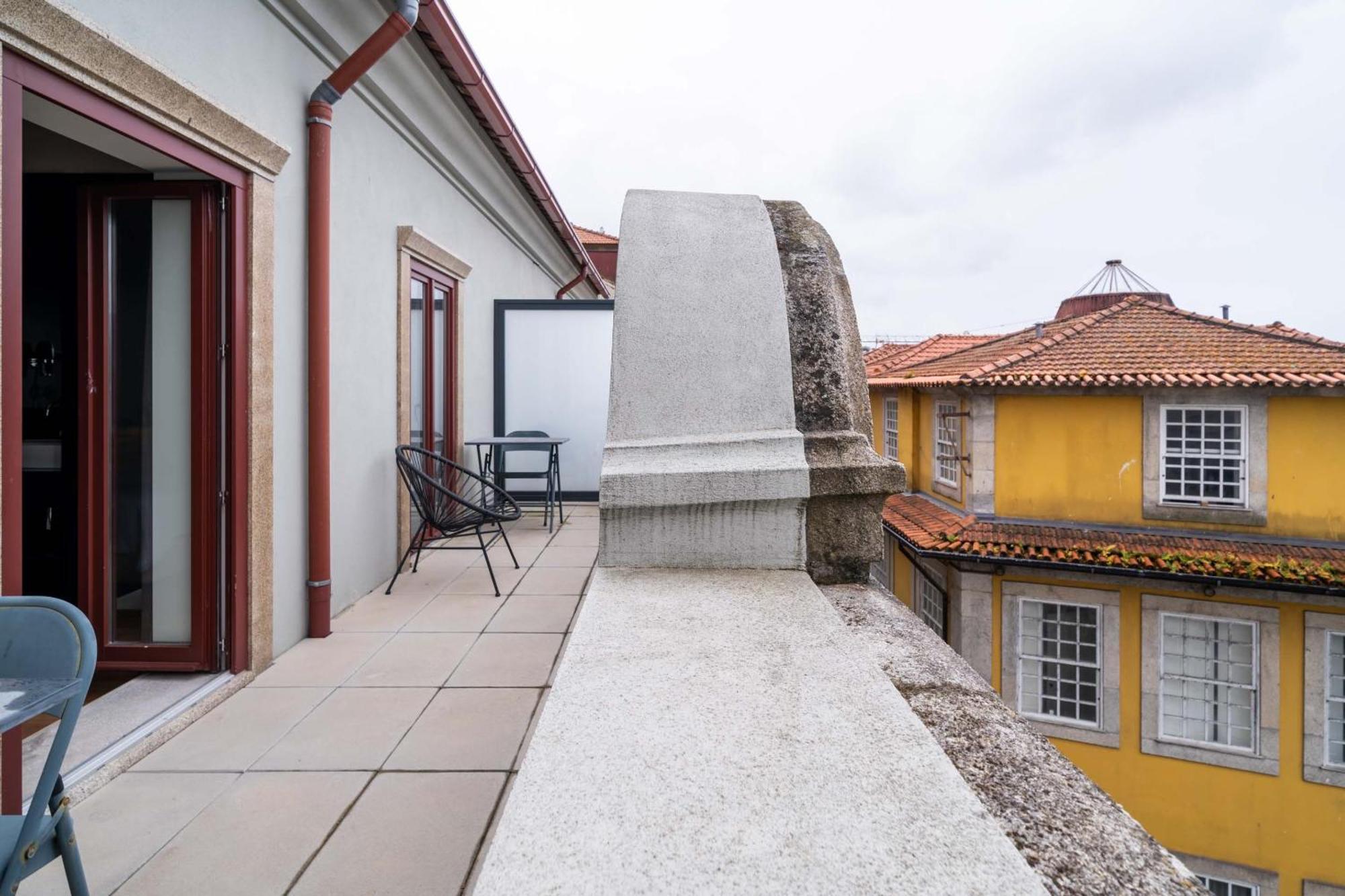Limehome Porto Rua Das Oliveiras Buitenkant foto